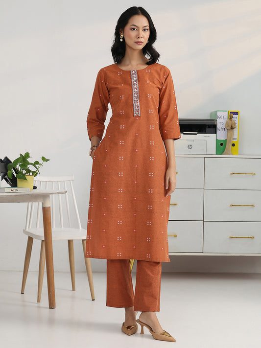 Women Ethnic Motifs Printed Regular Thread Work Kurta with Trousers