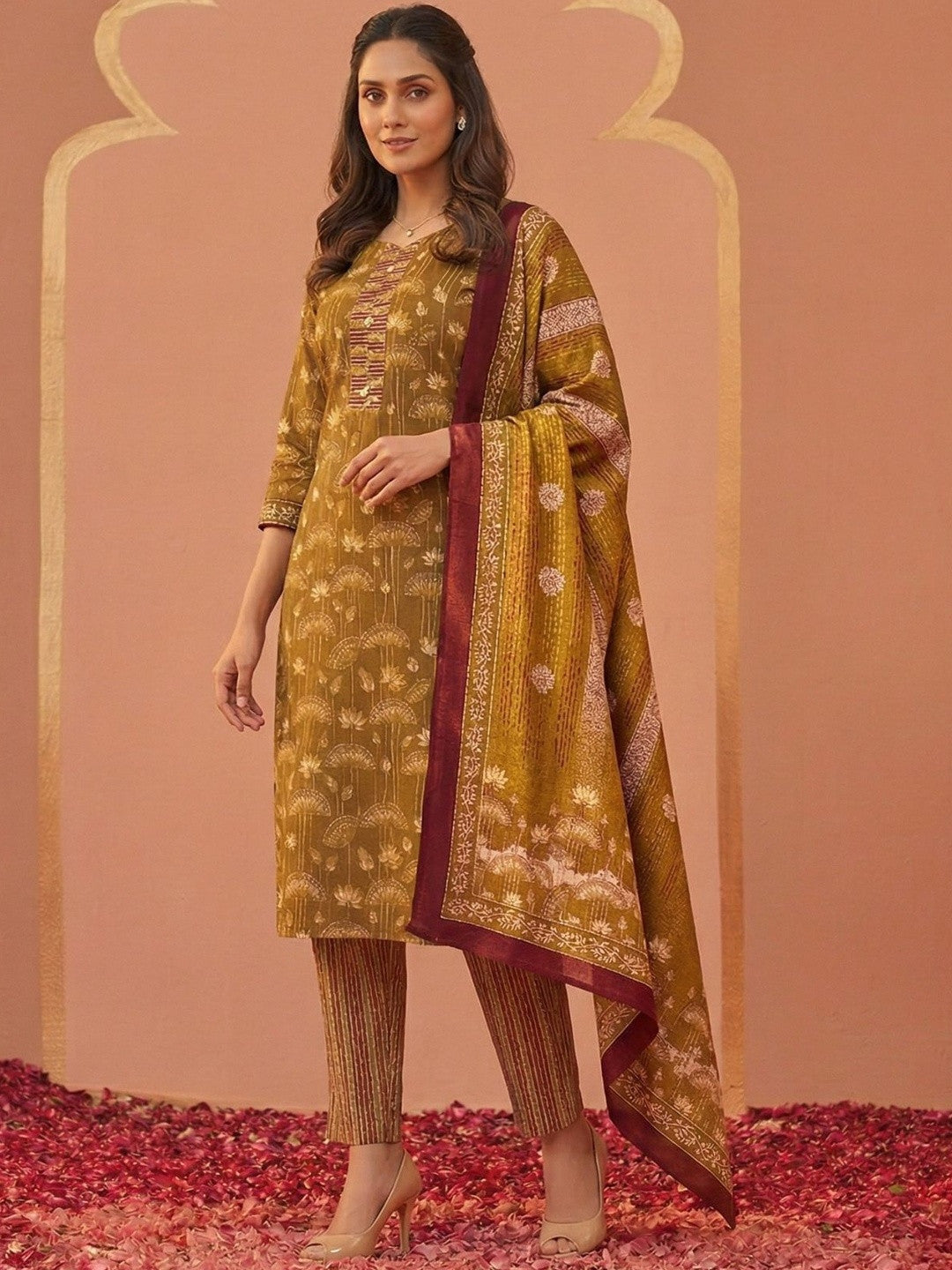 Printed Cotton Sweetheart Neck Kurta & Trousers With Dupatta