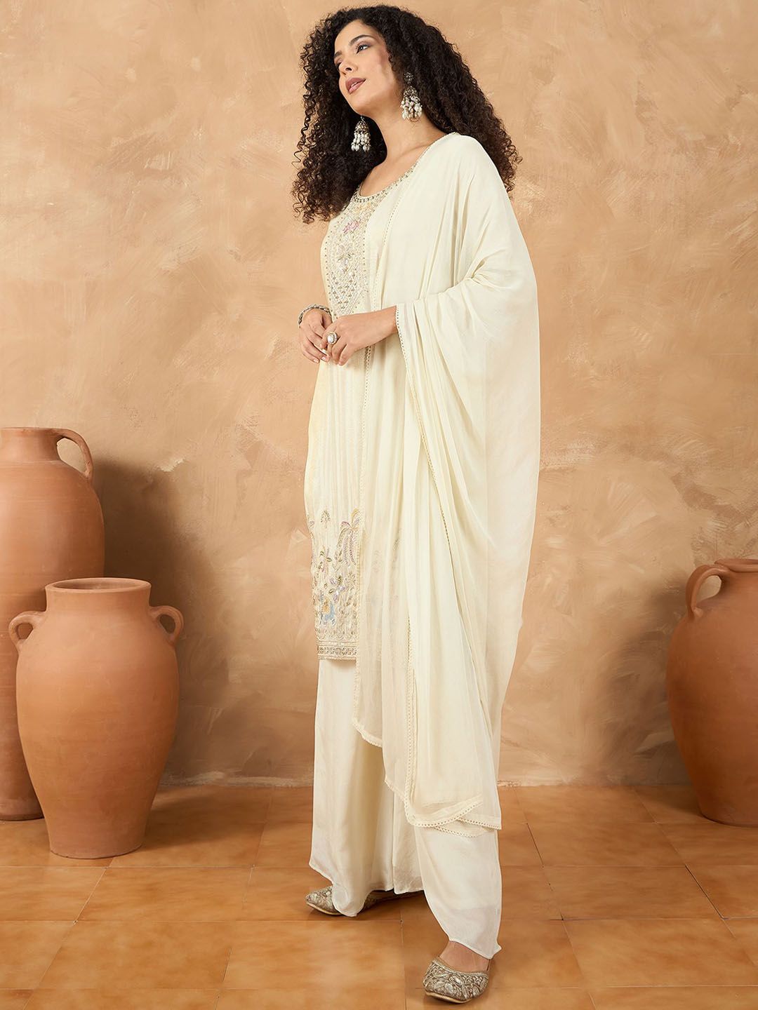 Dhiyona VA Women Ethnic Motifs Embroidered Kurta with Palazzo & Dupatta