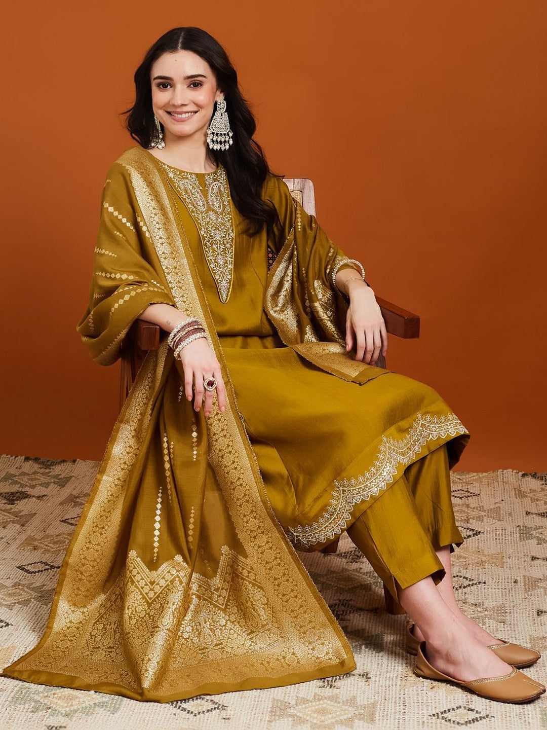 Embroidered Round Neck Kurta & Trousers With Dupatta