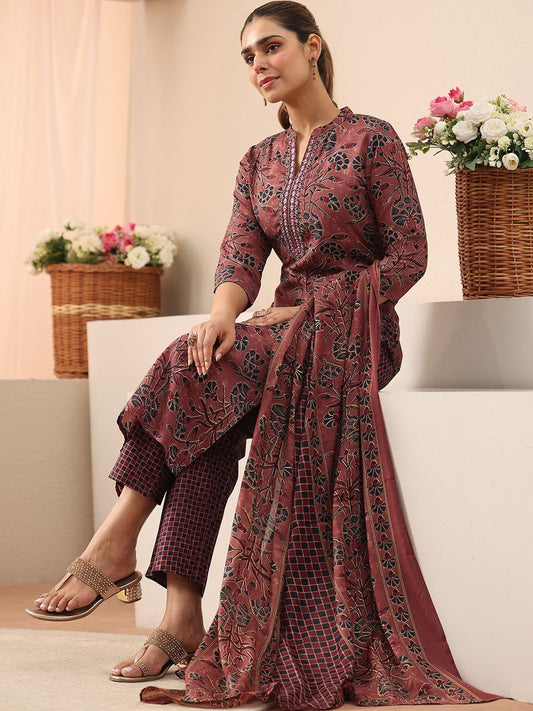 Women Floral Printed Regular Kurta with Trousers & With Dupatta