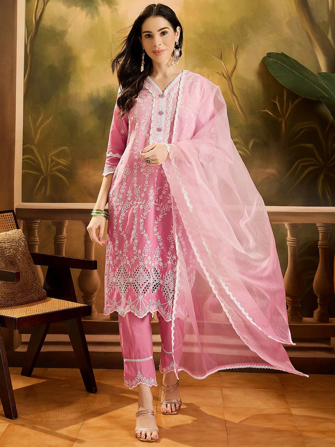 Women Embroidered Kurta Set