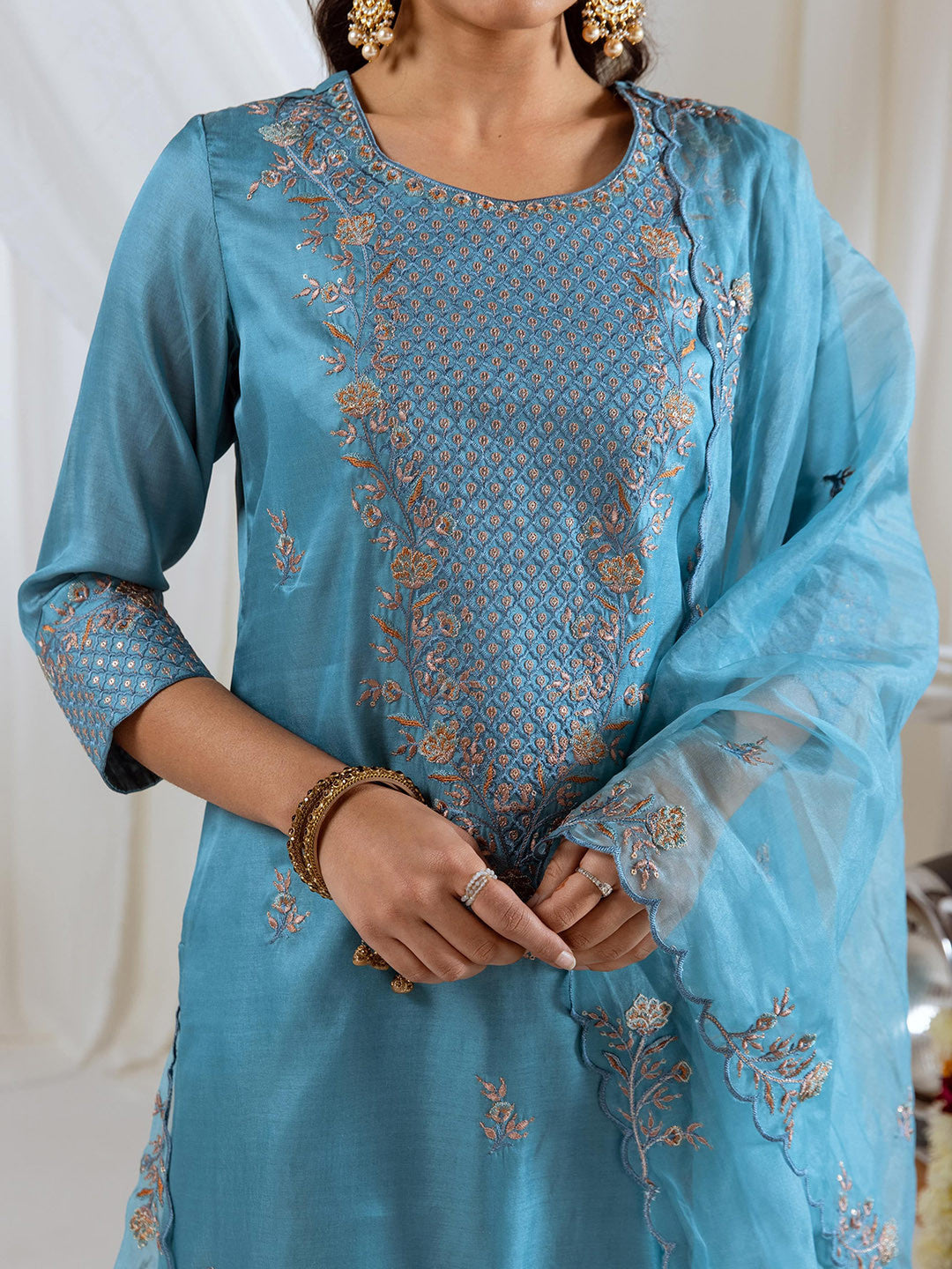 Floral Embroidered Round Neck Muslin Silk Straight Kurta With Trousers And Dupatta