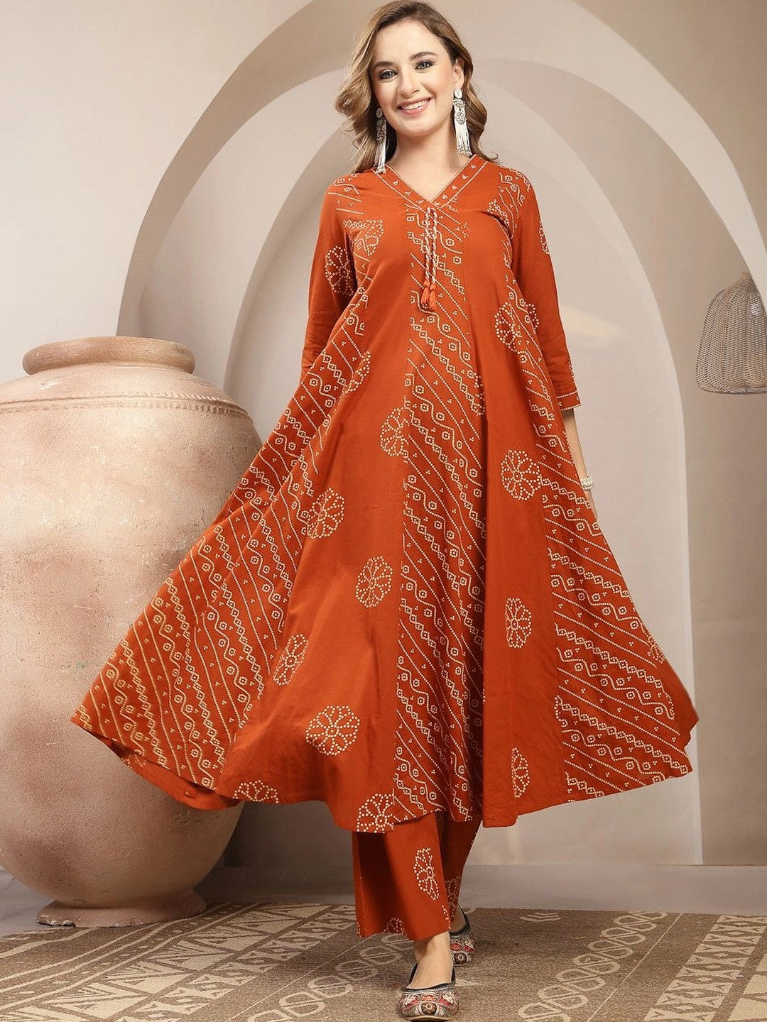 Women Ethnic Motifs Printed Regular Kurta with Trousers & With Dupatta