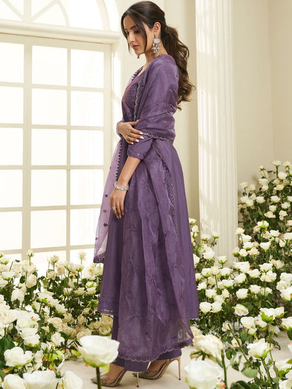 Dhiyona IN Women Ethnic Motifs Embroidered Panelled Thread Work Kurta with Palazzos & With Dupatta