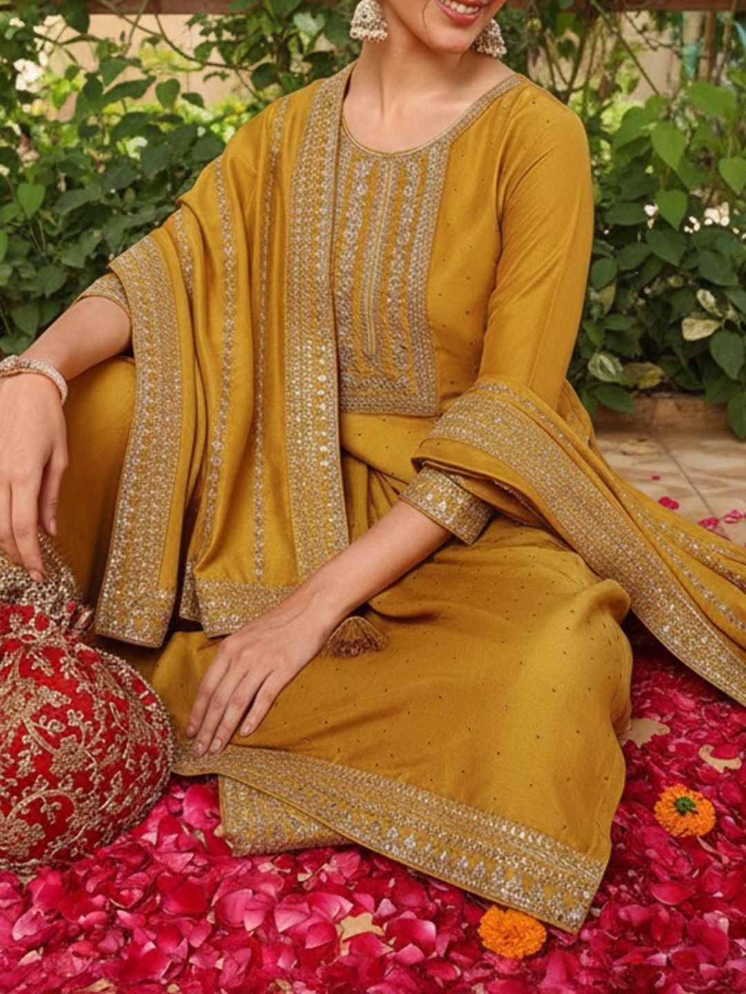 Dhiyona KL Floral Embroidered Thread Work Straight Kurta With Palazzos & Dupatta