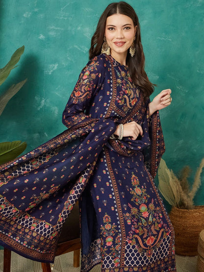 Printed Round Neck Kurta & Trousers With Dupatta