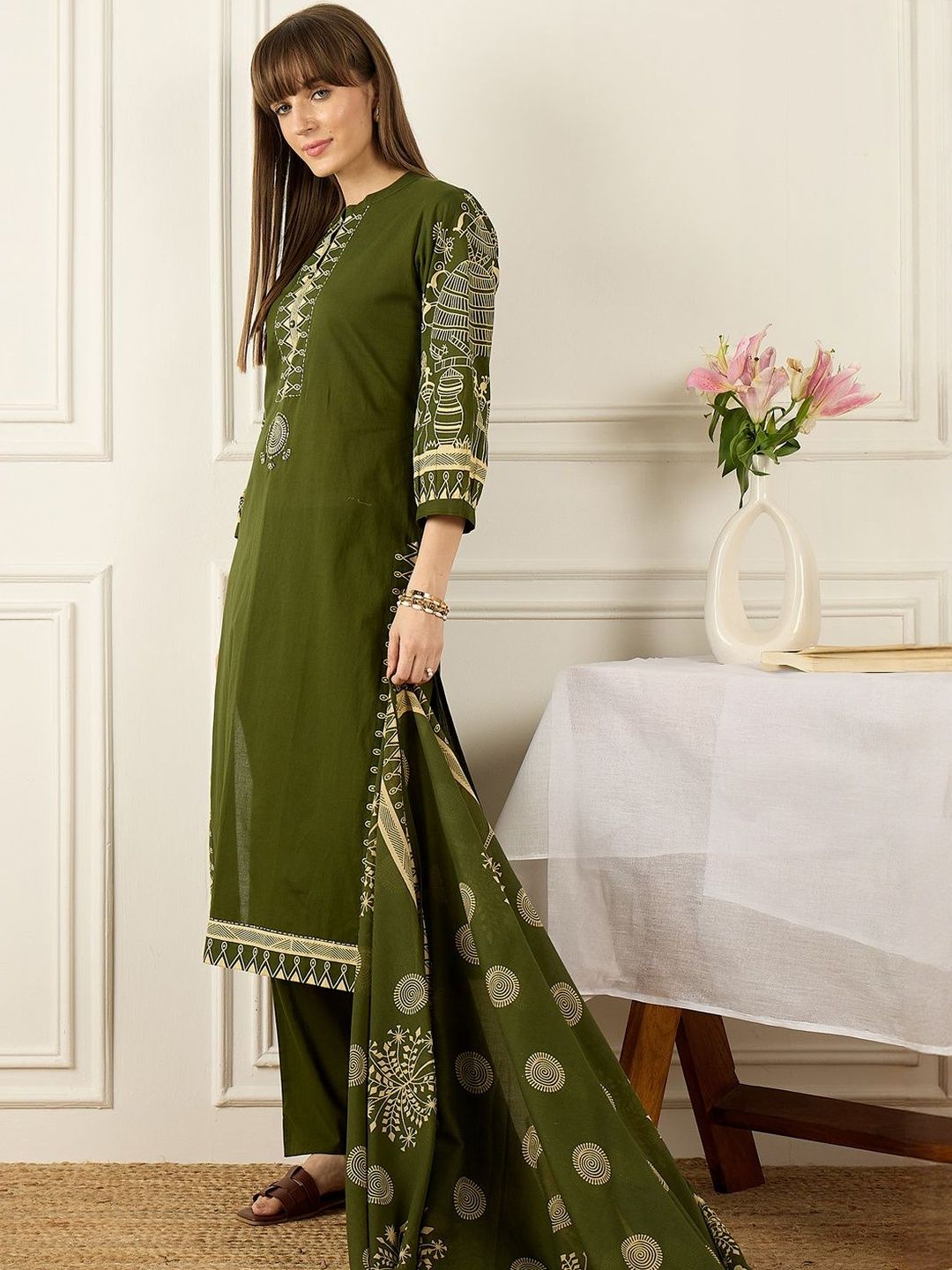 Women Ethnic Motifs Printed Regular Pure Cotton Kurta with Trousers & With Dupatta