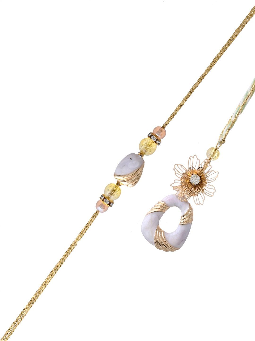 Dhiyona Rakhi