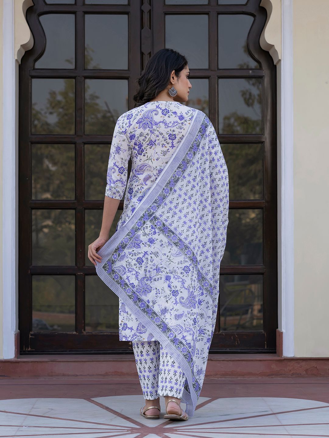 Dhiyona KL Women Paisley Regular Pure Cotton Kurta with Trousers & With Dupatta