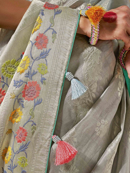 Dhiyona KM Women Elegant Grey Designer Saree
