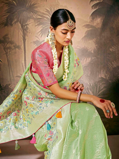 Dhiyona KM Women See Grren Saree With Red Color Blouse