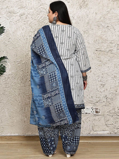 Dhiyona KL Women Plus Size Ethnic Motifs Printed Kurta with Salwar & Dupatta
