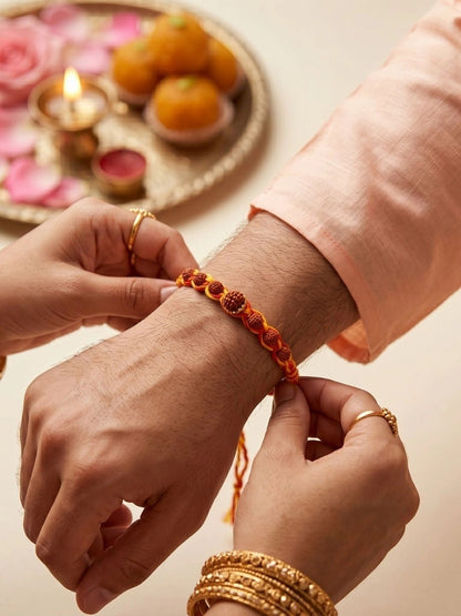 Dhiyona Rakhi
