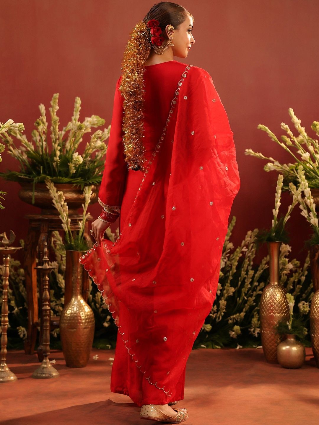 Dhiyona SC Red Women Ethnic Motifs Embroidered Thread Work Kurti with Sharara & Dupatta