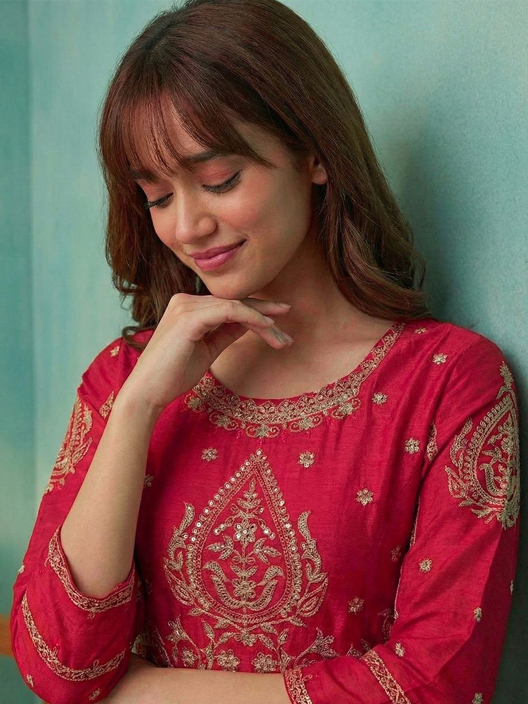 Dhiyona CH Women Ethnic Motifs Embroidered Regular Thread Work Kurta with Trousers & With Dupatta
