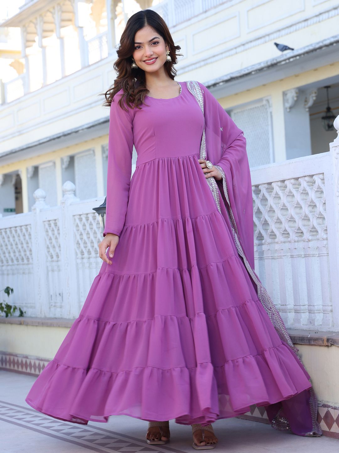 Dhiyona KL Women Layered Kurta with Palazzos & With Dupatta