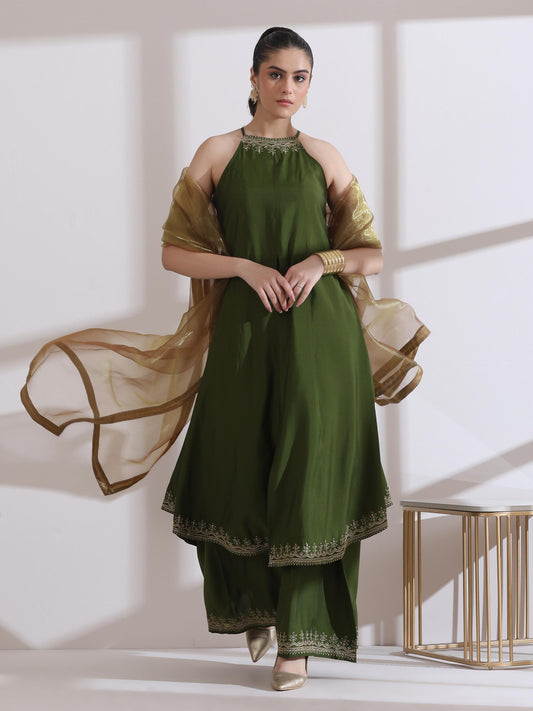 Dhiyona ST Women's Mehndi Green Halter Kurta with Embroidery and Palazzo 2 Piece Set | Straight Fit, Halter Neck, Sleeveless, Festive Wear, Casual (AirSkin Cotton Silk Blend)