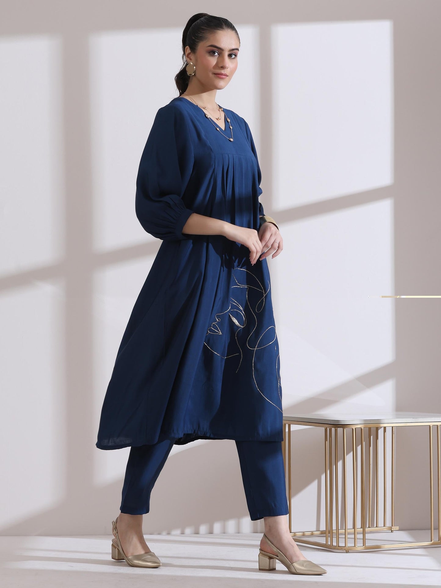 Dhiyona ST Women's Navy Blue Kurta with Girl Embroidery and Pants 2 Piece Set | A-Line, V Neck, 3/4 Sleeves, Work Wear, (AirSkin Cotton Silk Blend)
