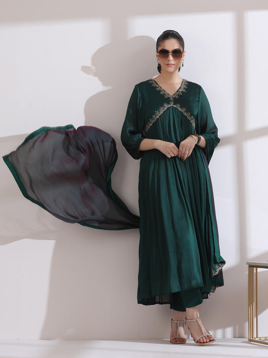 Dhiyona ST Women's Dual Shade Emerald Butter Chiffon Embroidered Kurta with Matching Pants and Dupatta 3 Piece Set | Straight Fit, Round Neck, 3/4 Sleeves, Dupatta, Festive Wear