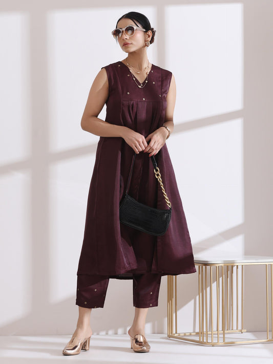 Dhiyona ST Women's Chocolate Sleeveless Kurta with Beads and Pants 2 Piece Set | Straight Fit, V Neck, Sleeveless, Pants, Work Wear, Casual Wear, (Lux Fabric)