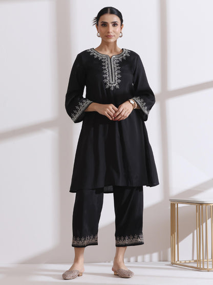 Dhiyona ST Women's Black Kurta with Embroidery and Pants 2 Piece Set | A-Line, Round Neck, 3/4 Sleeves, Work Wear, (AirSkin Cotton Silk Blend)