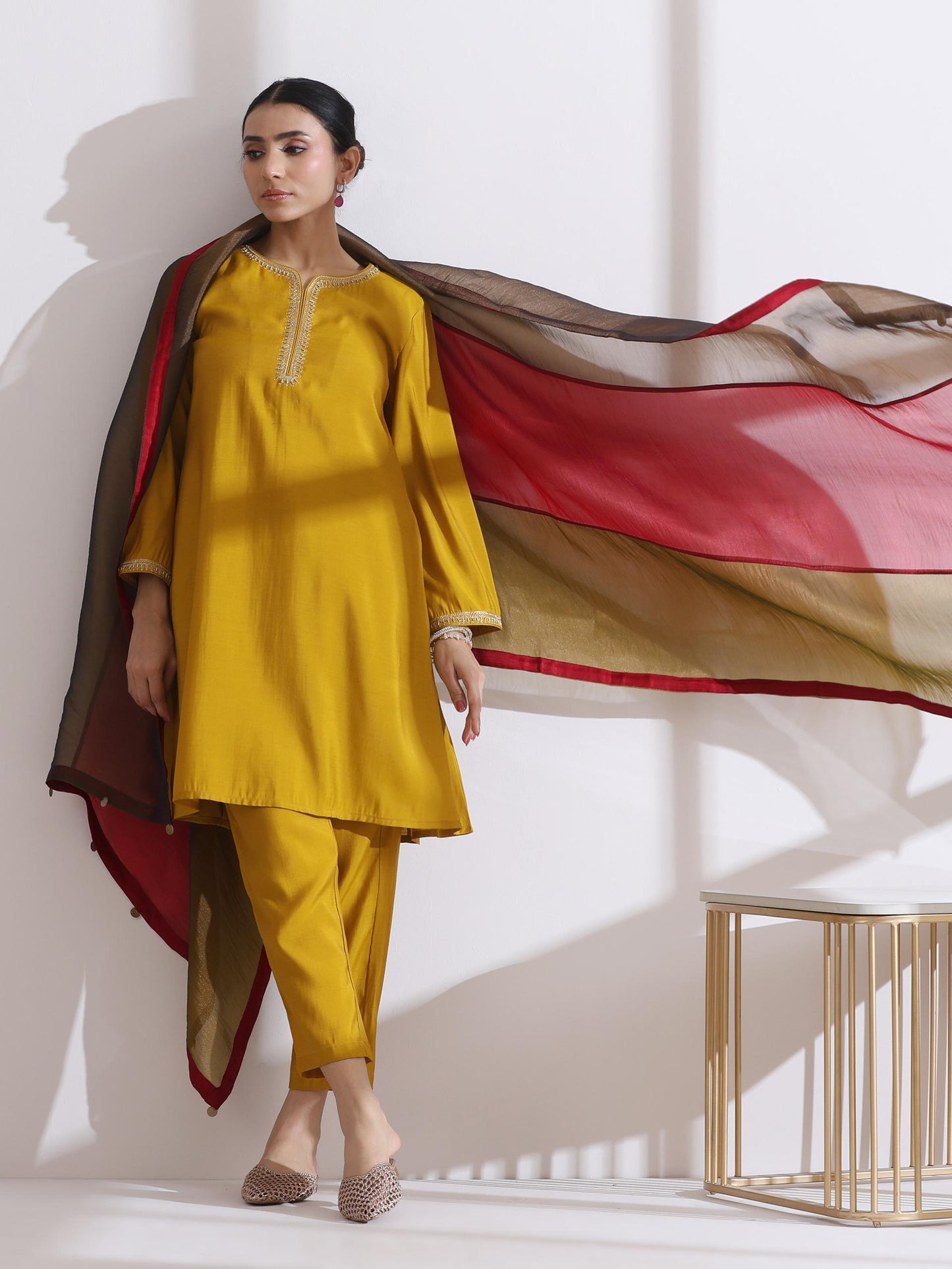 Dhiyona ST 1 Pc Dupatta - Banarasi Tissue 3 Colour Dupatta
