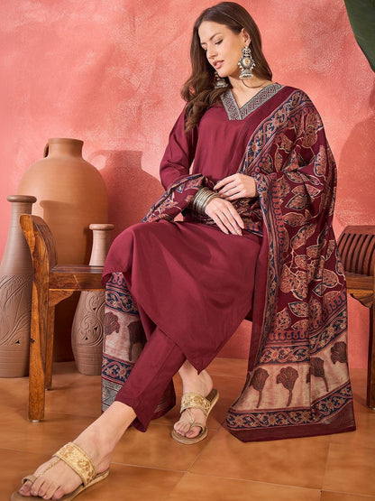 Embroidered V-Neck Kurta & Trousers Kurta Set