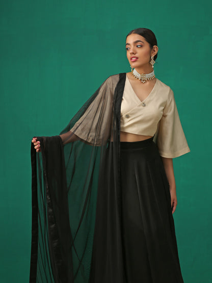Dhiyona ST Elegance Wrapped in Kundan Buttons Blouse