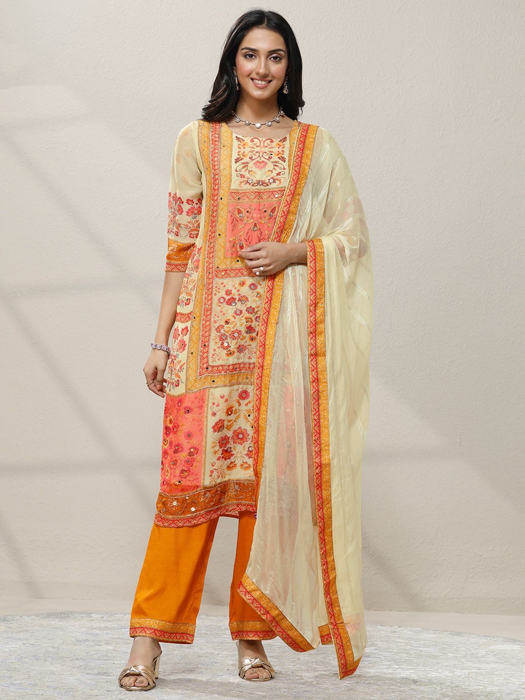 Dhiyona LL Women Floral Printed Regular Mirror Work Kurta with Palazzos & With Dupatta