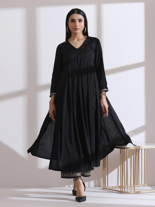 Dhiyona ST Women's Black Kurta with Embroidery on Sleeve and Pants 2 Piece Set | A-Line, Anarkali, V Neck, 3/4 Sleeves, Work Wear, (AirSkin Cotton Silk Blend)