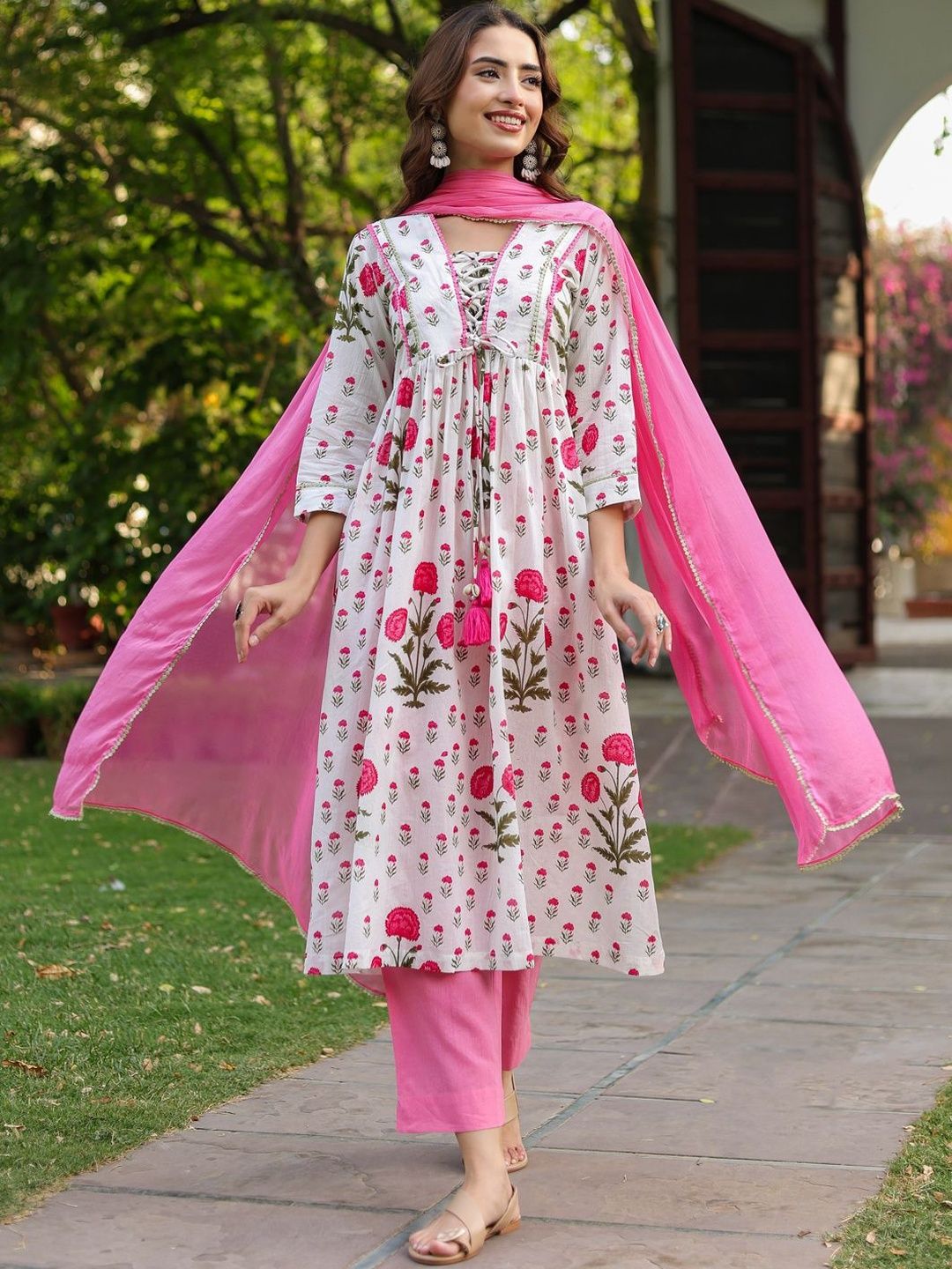 Dhiyona RR Women's Floral Printed Cotton Kurta with Trousers & Dupatta