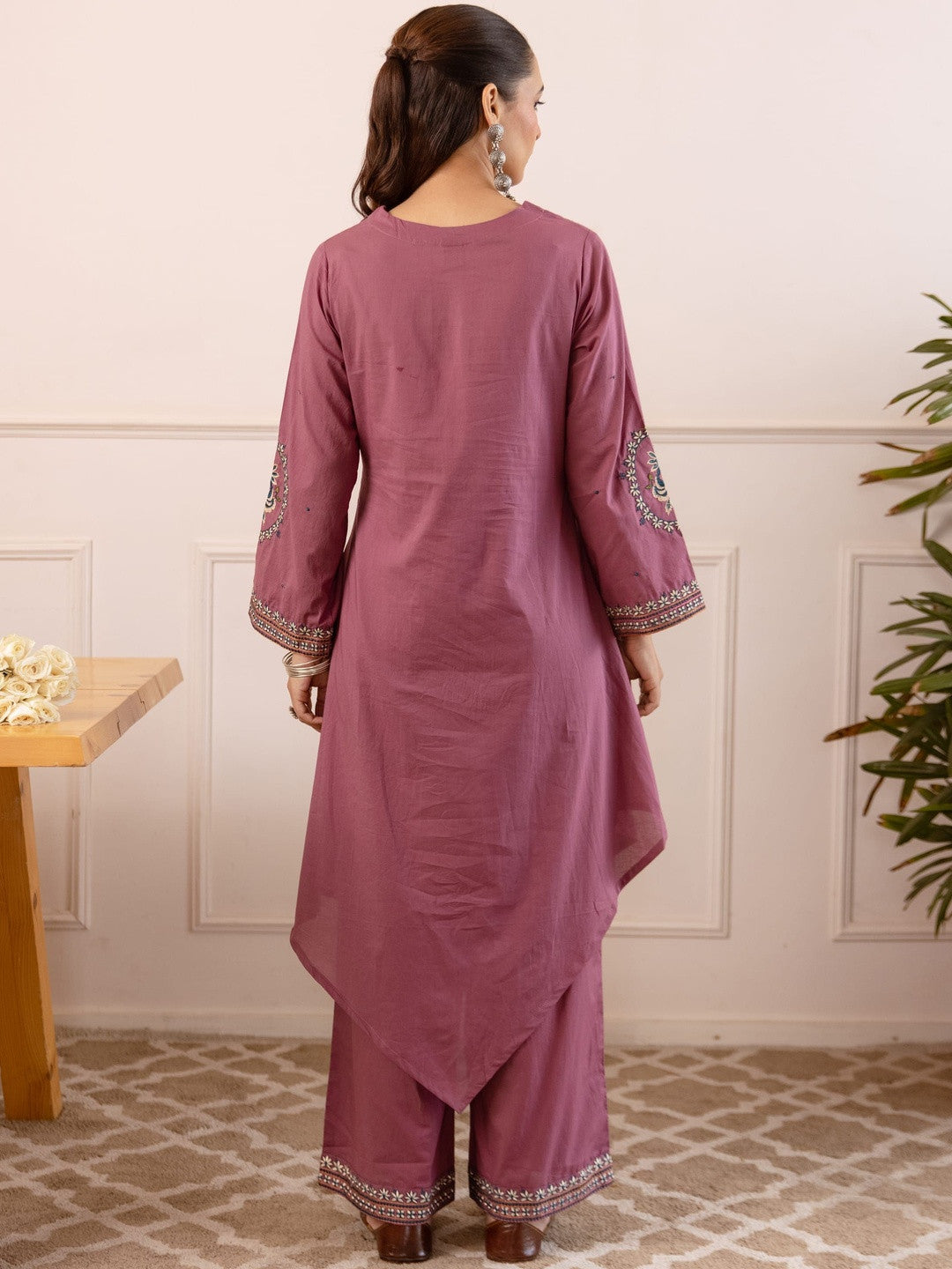 Women Floral Embroidered Pure Cotton Kurta with Palazzos