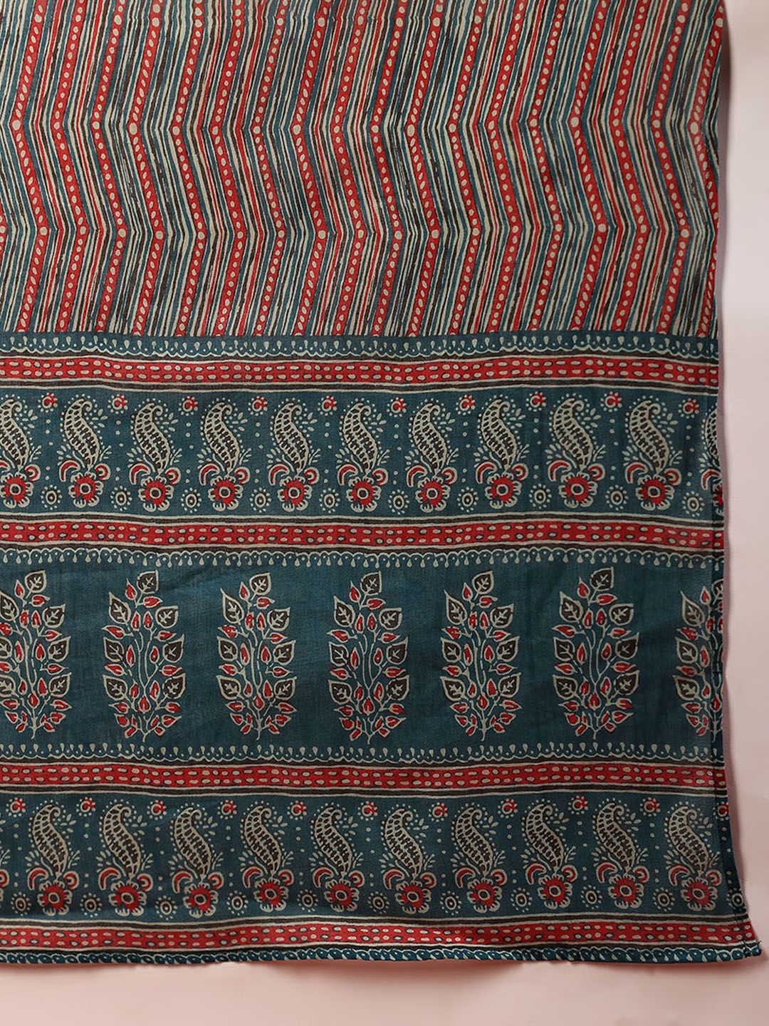 Dhiyona KL Ethnic Motifs Printed Mandarin Collar Kurta With Trousers & Dupatta
