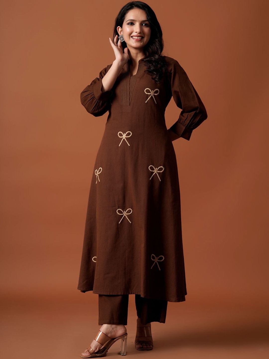 Dhiyona IE Women Embroidered Thread Work Pure Cotton Kurta with Palazzos