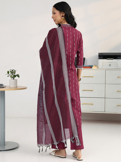 Women Printed Regular Kurta with Trousers & With Dupatta