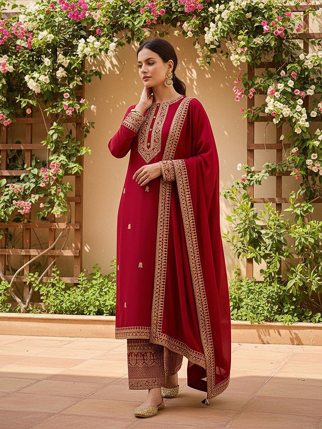 Dhiyona KL Floral Embroidered Round Neck Straight Kurta With Palazzos & Dupatta