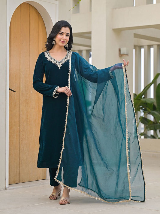 Dhiyona KL Ethnic Motifs Embroidered Embellished Velvet Straight Kurta & Trouser & Dupatta