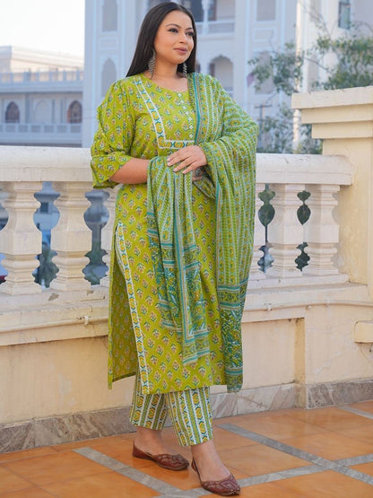 Dhiyona KL Women Floral Printed Regular Kurta with Trousers & With Dupatta