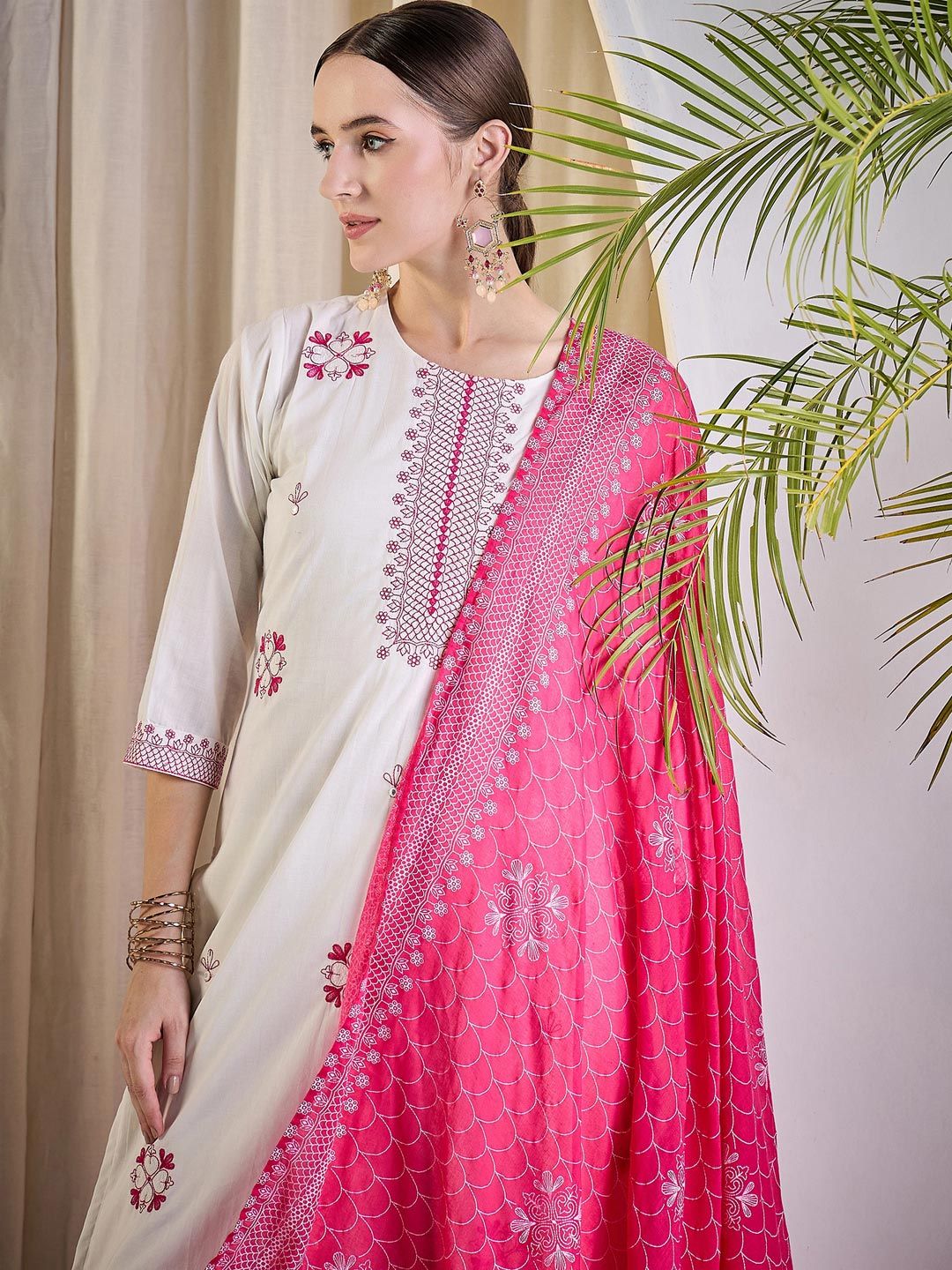 Dhiyona IE Women Ethnic Motifs Embroidered Cotton Kurta with Trousers & Dupatta
