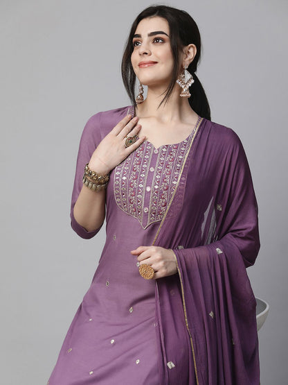 Dhiyona KL Women Ethnic Motifs Embroidered Regular Thread Work Kurta with Trousers & With Dupatta