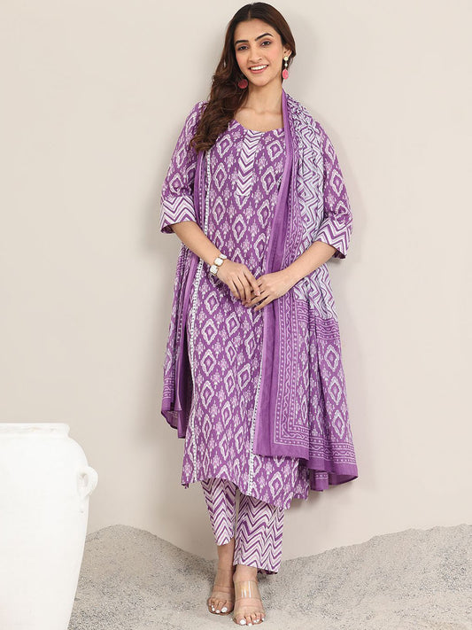 Ethnic Motifs Printed Panelled Straight Kurta With Trousers And Dupatta