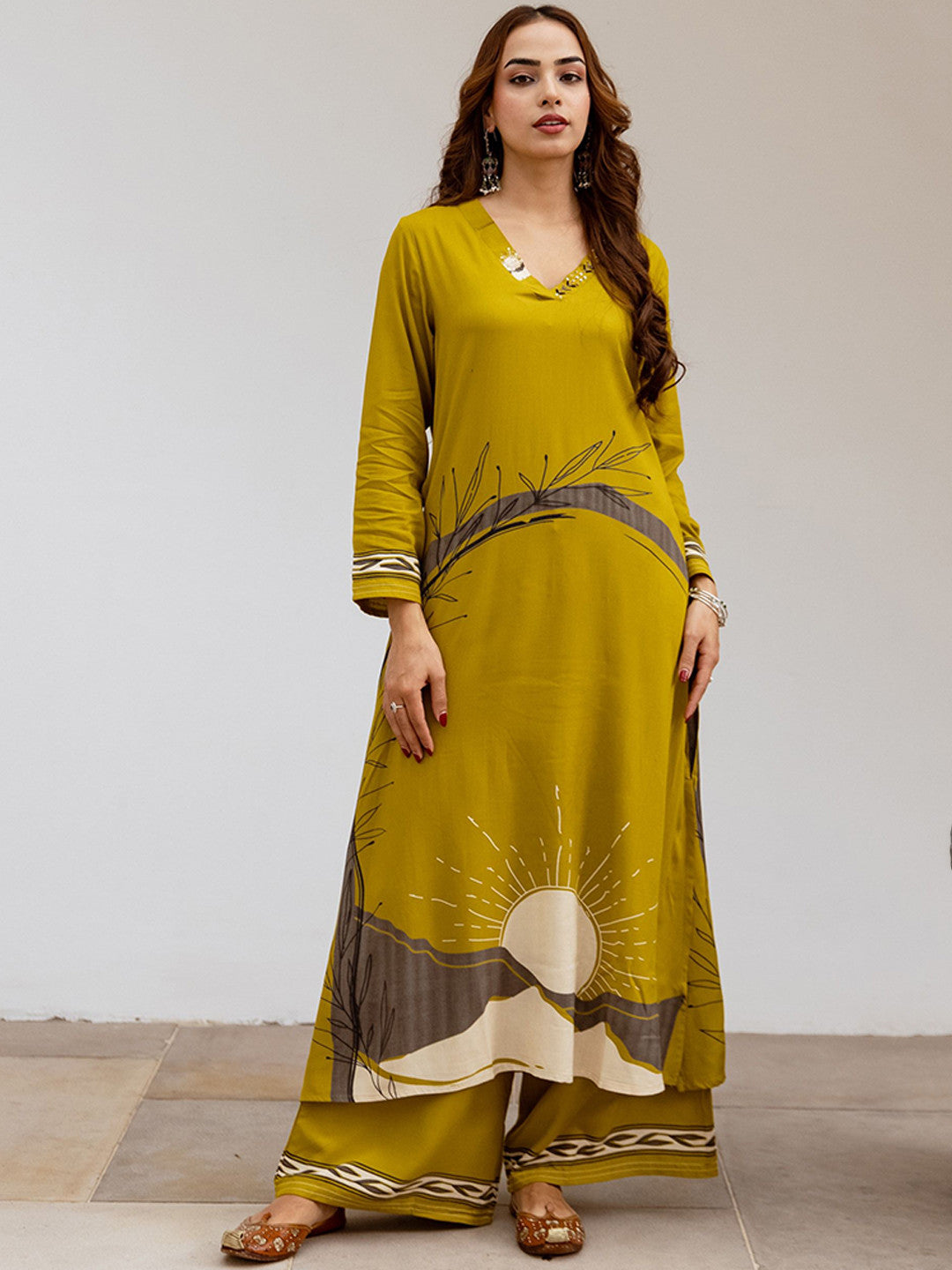 Women Printed Kurta Set
