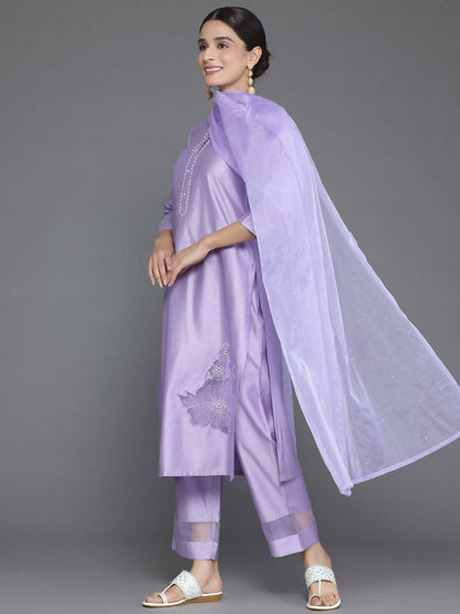 Women's LB Lavender Solid Silk Blend Straight Suit With Dupatta