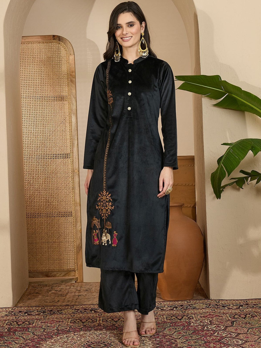 Winter Black Velvet Embroidered Shahi Mehfil Floral kurta trouser & Dupatta kurta sets
