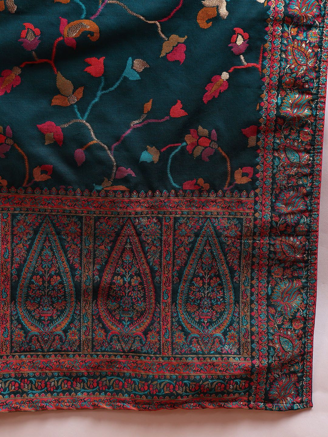 Dhiyona KL Women Woven Design Straight Kurta with Palazzos & Dupatta