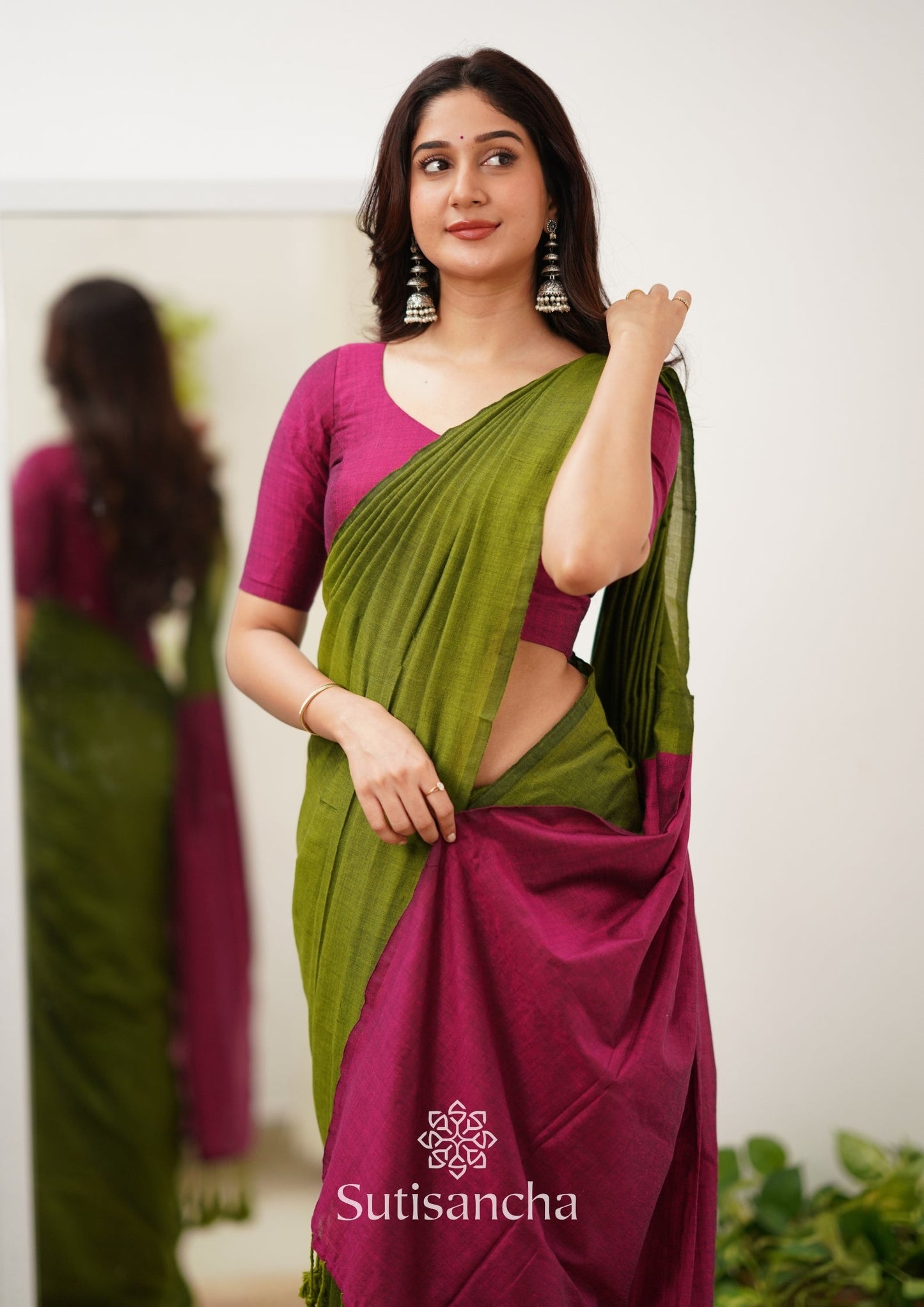 Dhiyona SS Sutisancha Pink & Mehndi Handloom Cotton Saree