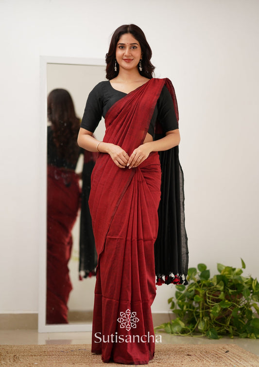 Dhiyona SS Sutisancha Red & Black Handloom Cotton Saree