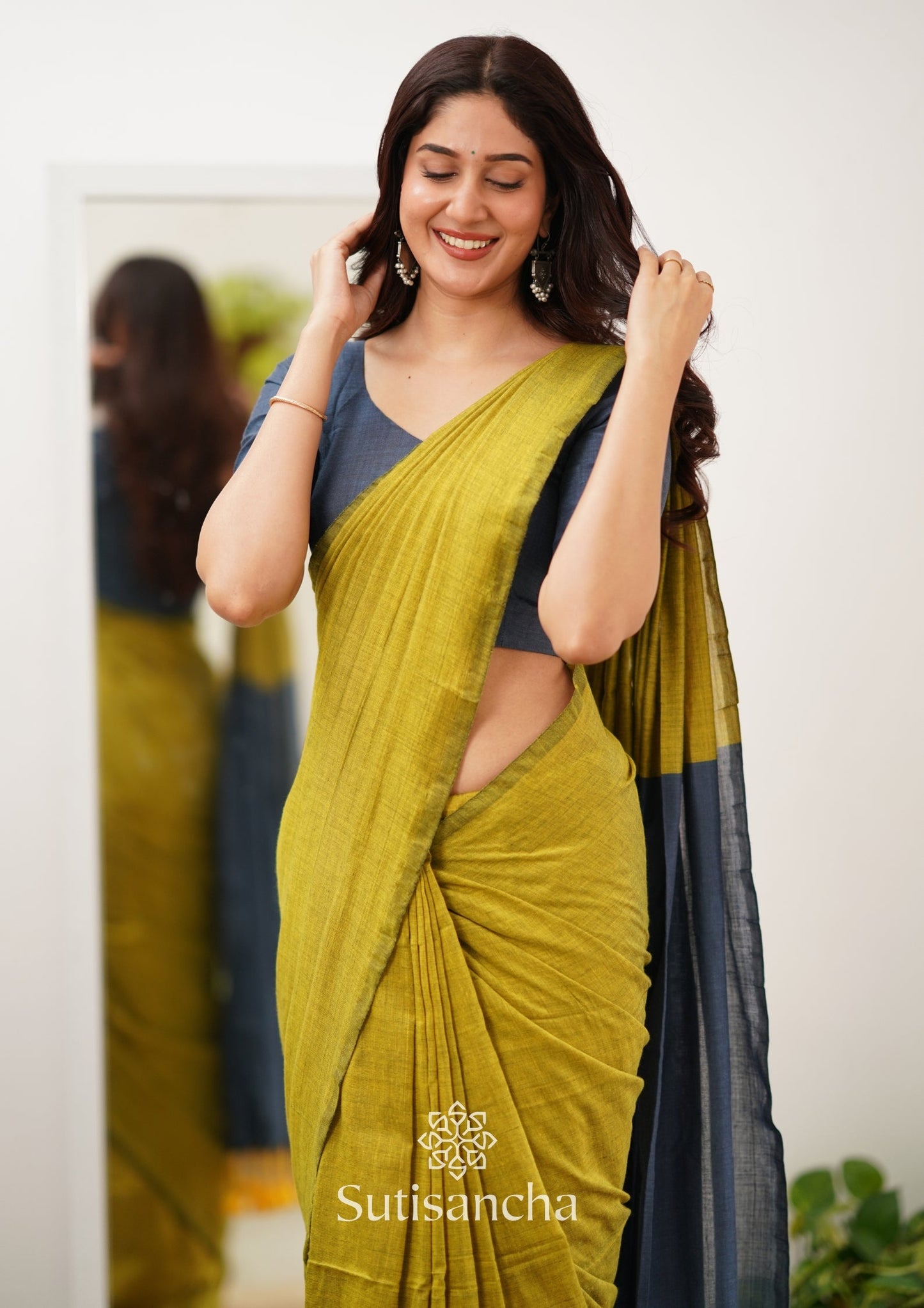 Dhiyona SS Sutisancha Lime & Gray Handloom Cotton Saree