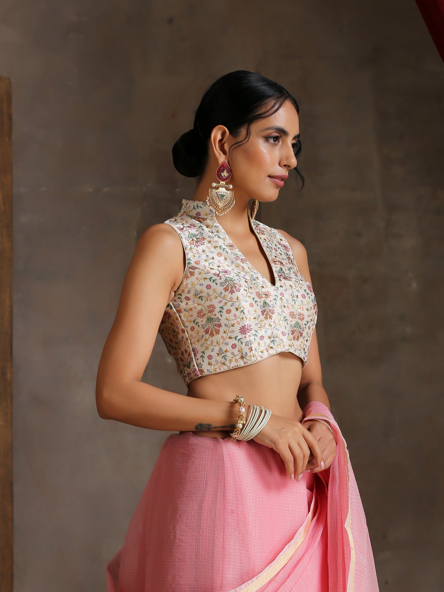 Dhiyona ST Blouse - Floral Golden Embroidered